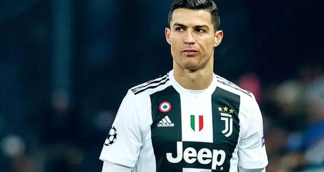 Ronaldo'dan transfer ücretlerine eleştiri