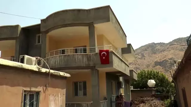Şehidin hatırasını 'müze oda'da yaşatıyorlar Şehidin hatırasını 'müze oda'da yaşatıyorlar