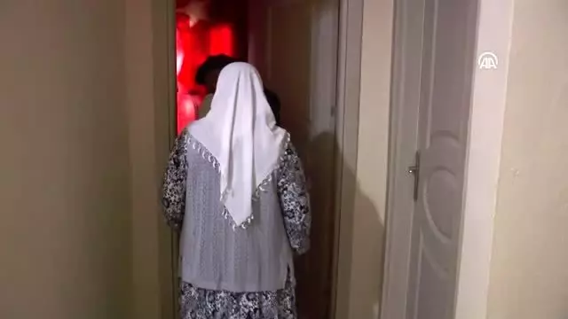 Şehidin hatırasını 'müze oda'da yaşatıyorlar Şehidin hatırasını 'müze oda'da yaşatıyorlar