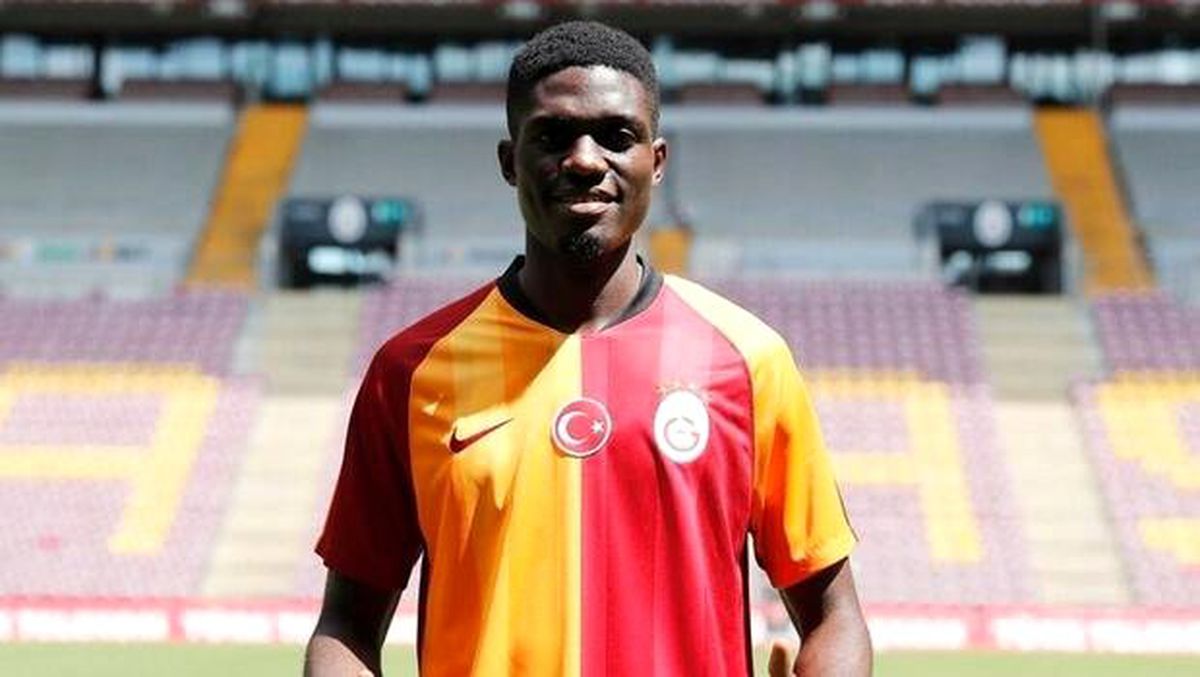 SON DAKİKA: Galatasaray'da Ozornwafor kiralık gitti