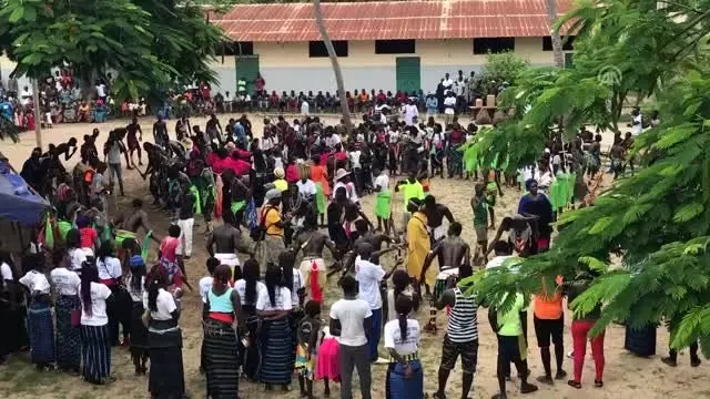 TİKA gönüllüleri Senegal'de
