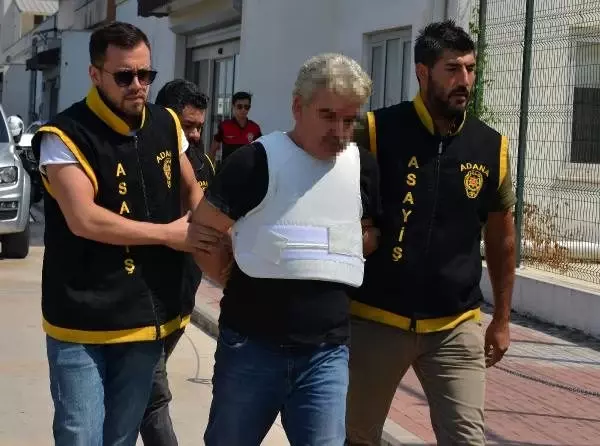 Adana'da silahlı saldırı; kahvedeki 2 kişi ile motosikletliyi öldürdü (4) - Yeniden Adana'da silahlı saldırı; kahvedeki 2 kişi ile motosikletliyi öldürdü (4) - Yeniden