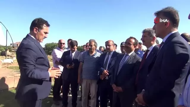 Bakan Yardımcıları İnce ve Özkaldı'dan Ahlat'a ziyaret Bakan Yardımcıları İnce ve Özkaldı'dan Ahlat'a ziyaret