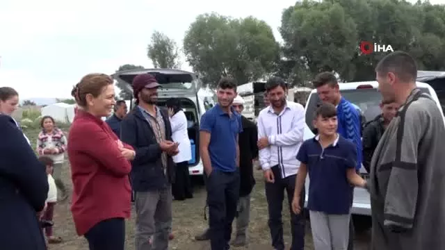 'Bir Gülücük, Bin Mutluluk