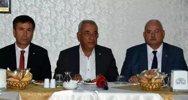 DSP lideri Aksakal: Çok cüzi bir artış ile konuyu kapatacaklar DSP lideri Aksakal: Çok cüzi bir artış ile konuyu kapatacaklar