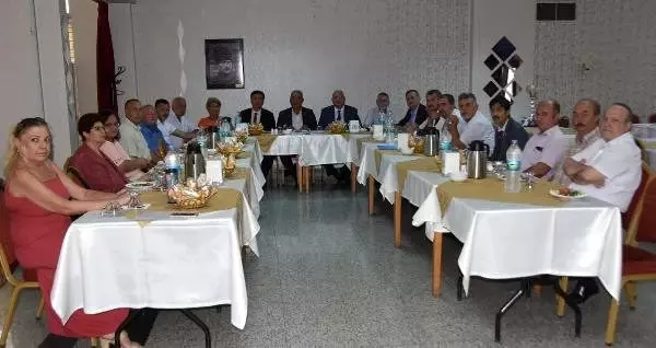 DSP lideri Aksakal: Çok cüzi bir artış ile konuyu kapatacaklar DSP lideri Aksakal: Çok cüzi bir artış ile konuyu kapatacaklar