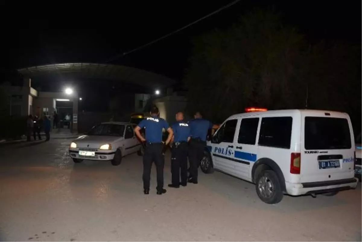 Genelev önünde silahlı saldırı: 2 yaralı