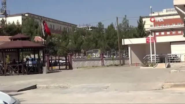 Şanlıurfa'da 3 metre sürüklenen motosiklet sürücüsü öldü Şanlıurfa'da 3 metre sürüklenen motosiklet sürücüsü öldü