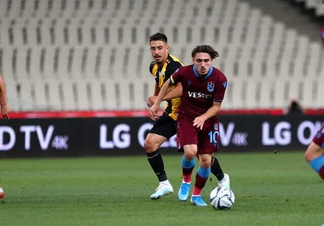 Trabzonspor, AEK'i 3-1 mağlup etti