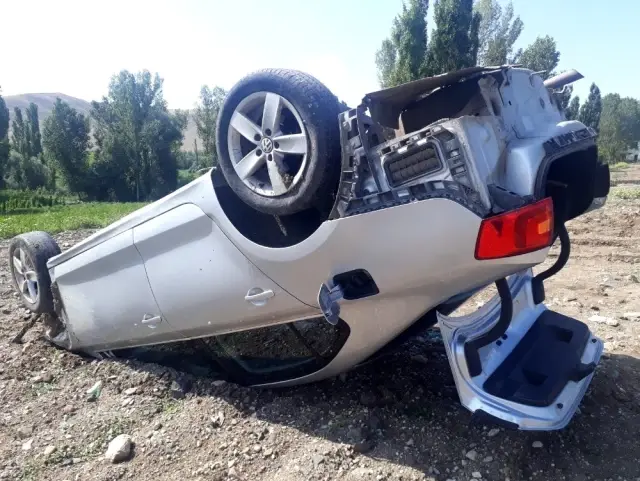 Yozgat'ta trafik kazası: 2 yaralı Yozgat'ta trafik kazası: 2 yaralı