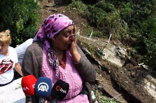 Zonguldak'taki heyelanda 6 ev çöktü, 20 kişi evsiz kaldı
