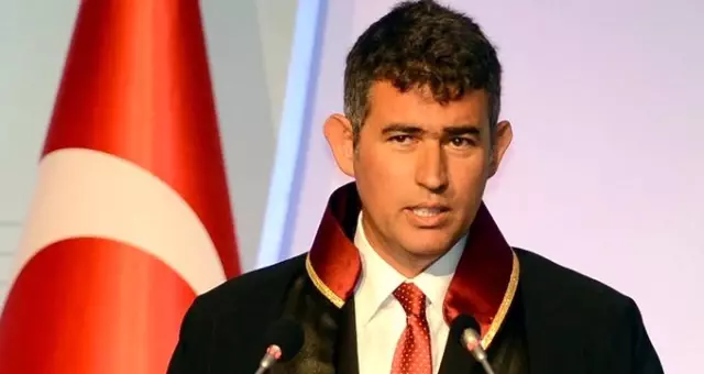 Cem Garipoğlu'nun babasının eski avukatı Metin Feyzioğlu Emine Bulut tweetiyle sosyal medyada büyük tepki gördü
