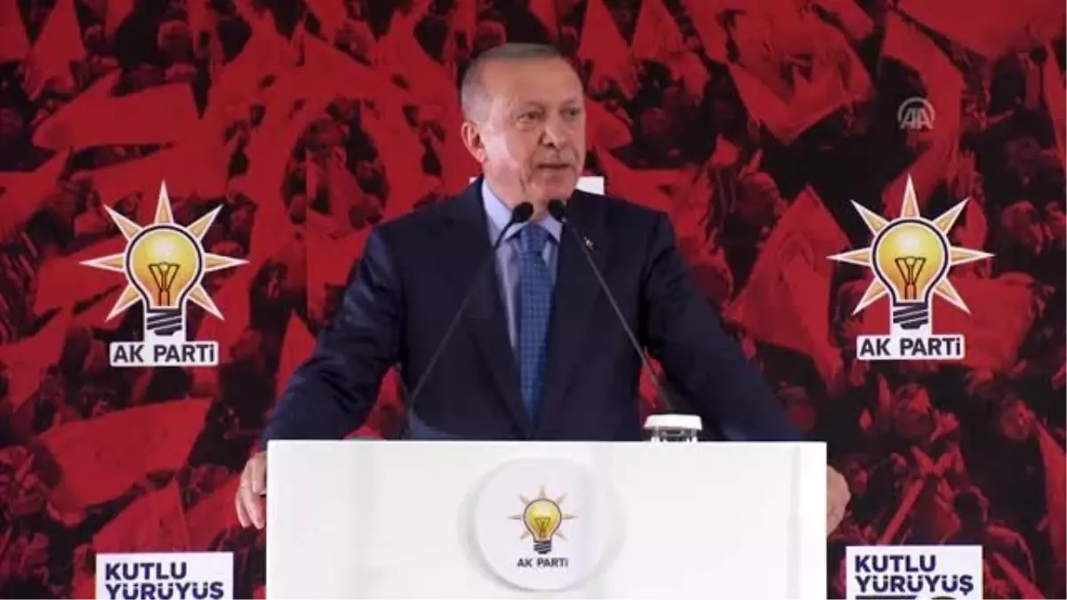Cumhurbaşkanı Erdoğan: 'Cumhuriyet tarihindeki en büyük atılımı AK Parti yaptırmıştır'