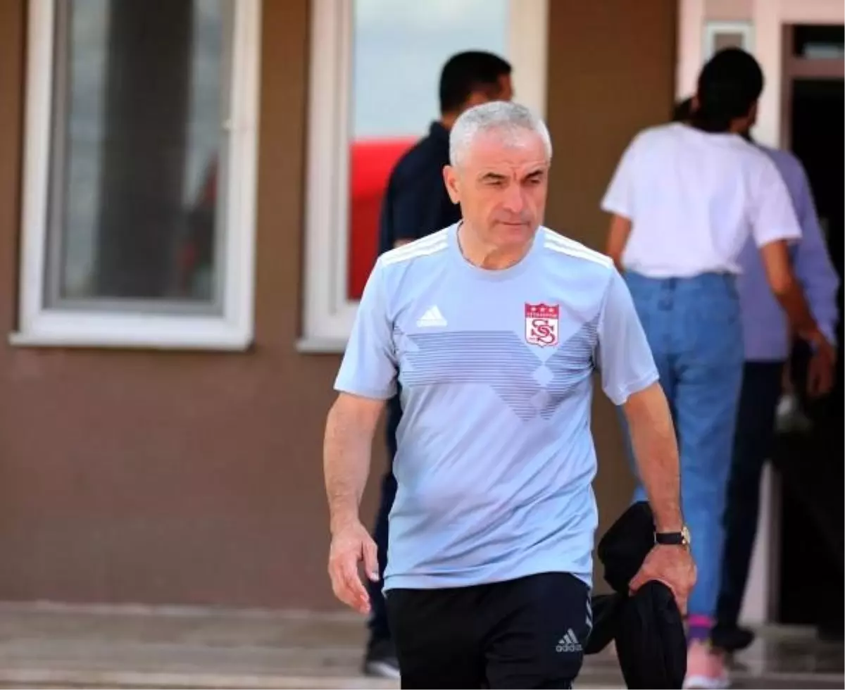 Demir grup sivasspor, rize'ye gitti