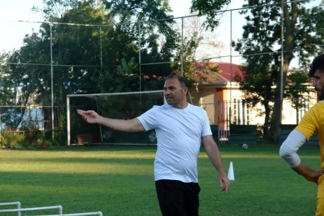 Eyüpspor yeni sezona 16 transferle giriyor Eyüpspor yeni sezona 16 transferle giriyor