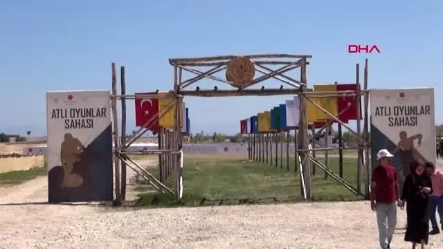 Malazgirt Zaferi'nin 948'inci yılı nedeniyle düzenlenen Ahlat-Avrasya Kültür şenlikleri başladı Malazgirt Zaferi'nin 948'inci yılı nedeniyle düzenlenen Ahlat-Avrasya Kültür şenlikleri başladı