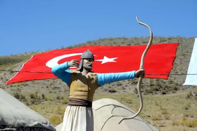 Malazgirt Zaferi'nin 948. yıl dönümü kutlamaları başladı Malazgirt Zaferi'nin 948. yıl dönümü kutlamaları başladı