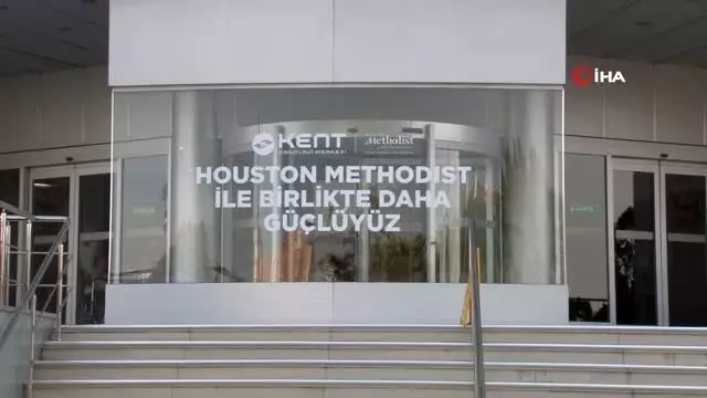 Sezen Aksu babasının yanından hiç ayrılmamış Sezen Aksu babasının yanından hiç ayrılmamış