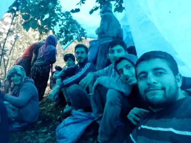 Yağmur çamur fındık hasadı