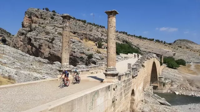 Adıyaman'da spor ile tarih bütünleşti Adıyaman'da spor ile tarih bütünleşti