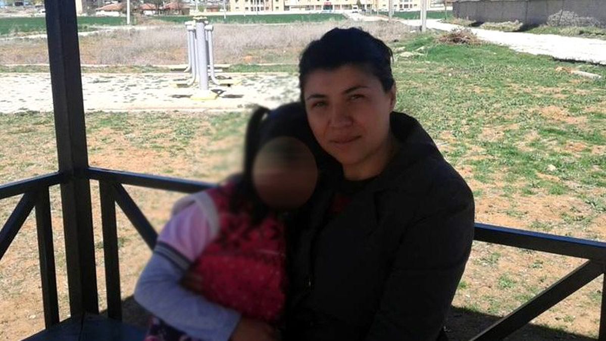 Emine Bulut'un annesi: Torunum, 'Anneanne ben ambulans çağırın diyorum, onlar çekim yapıyor' dedi