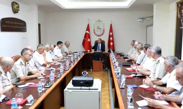 Milli Savunma Bakanı Hulusi Akar'dan flaş açıklamalar