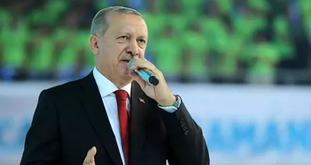 Son Dakika: Cumhurbaşkanı Erdoğan'dan, İBB Başkanı İmamoğlu'na tatil eleştirisi: İstanbul'u sel bastı, beyefendi tatilde