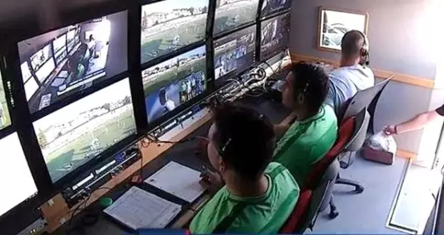 'VAR' odasına dürüm sipariş ettiler