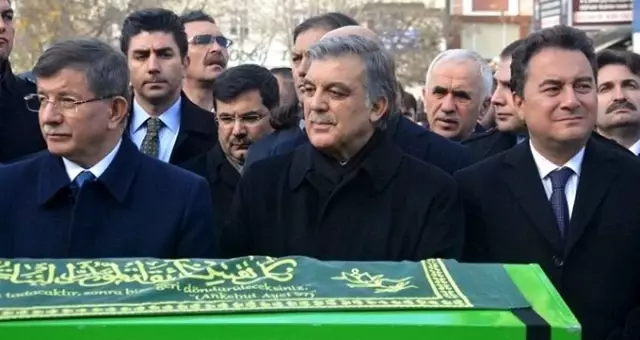 Yeni partinin adı ve logosu ortaya çıktı: YAP Yeni partinin adı ve logosu ortaya çıktı: YAP