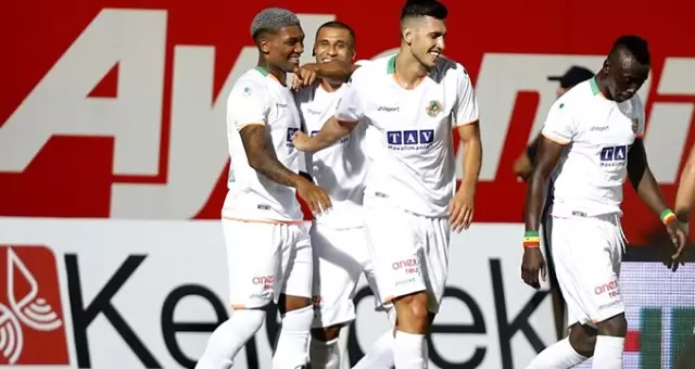 Alanyaspor, Kasımpaşa'yı 4-1 mağlup etti!