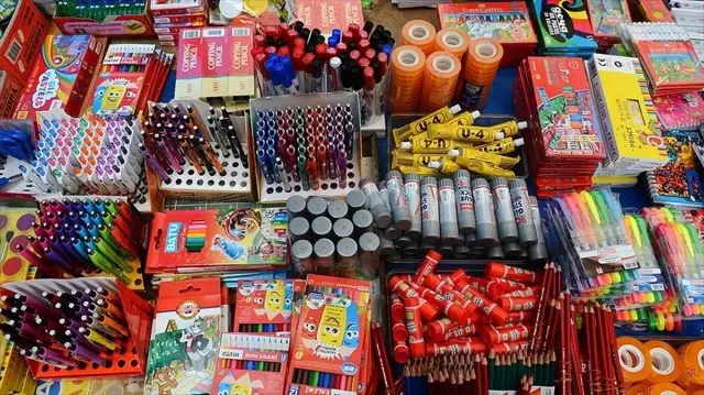 Bakan Pekcan'dan velilere uyarı: Merdiven altı tabir edilen ve CE işareti bulunmayan ürünlere dikkat