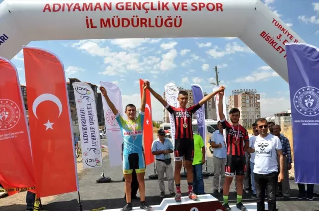 Bisiklet: Türkiye Şampiyonası 3. Etap Puanlı Yol Yarışları Bisiklet: Türkiye Şampiyonası 3. Etap Puanlı Yol Yarışları