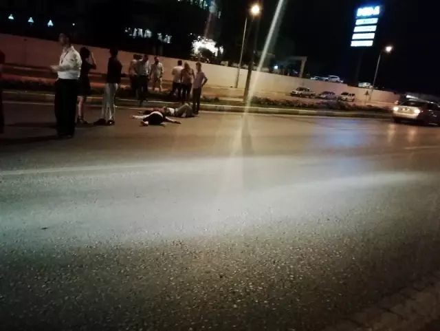 Düğüne giden karı kocaya otomobil çarptı