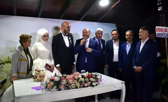 Durgut ve Batur ailelerinin mutlu günü Durgut ve Batur ailelerinin mutlu günü