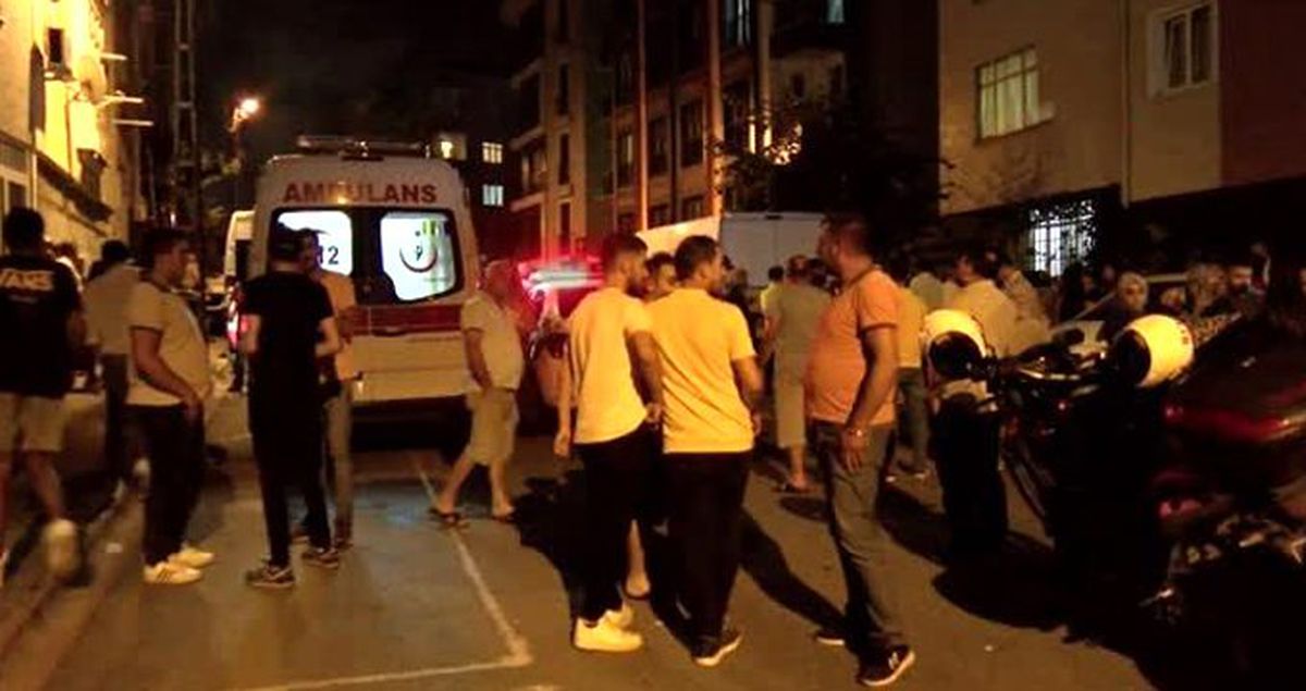 İstanbul'da psikolojik sorunları olan adam, babasını, annesini ve kardeşini vurdu