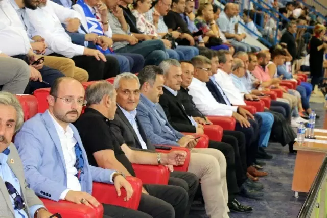 Karabükspor hazırlık maçında Kastamonuspor'u 3 golle geçti Karabükspor hazırlık maçında Kastamonuspor'u 3 golle geçti