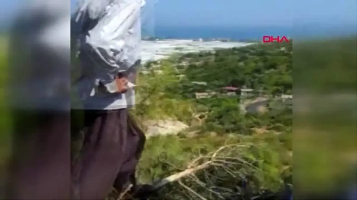 UÇURUMDAN YUVARLANAN KAMYONETTEKİ 5 KİŞİ YARALANDI