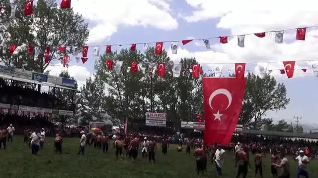 28. Geleneksel Yayla Seki Yağlı Güreşleri - Ali Gürbüz başpehlivan oldu 28. Geleneksel Yayla Seki Yağlı Güreşleri - Ali Gürbüz başpehlivan oldu