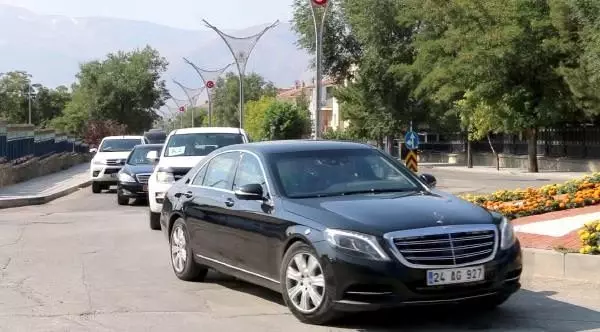 Bakan akar, erzincan'da Bakan akar, erzincan'da