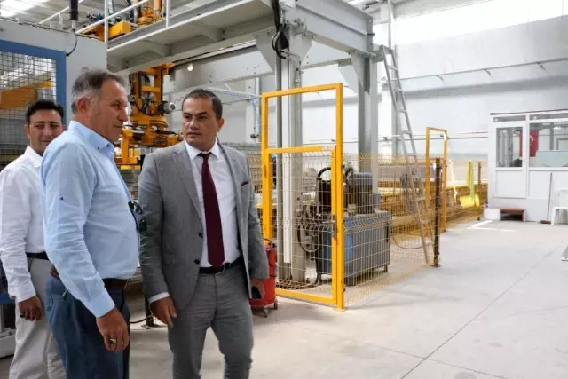 Beton ve büz fabrikasında boru ve baca üretimi de yapılacak Beton ve büz fabrikasında boru ve baca üretimi de yapılacak