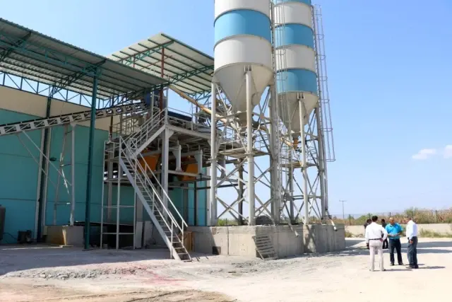 Beton ve büz fabrikasında boru ve baca üretimi de yapılacak Beton ve büz fabrikasında boru ve baca üretimi de yapılacak