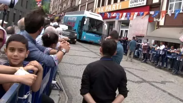 Cumhurbaşkanı Erdoğan, Rize'den ayrıldı Cumhurbaşkanı Erdoğan, Rize'den ayrıldı