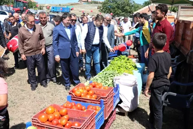 Kuşçu köyünde ilk kez hasat şenliği düzenlendi Kuşçu köyünde ilk kez hasat şenliği düzenlendi