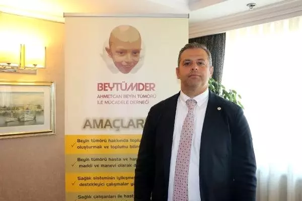 Oğlunu kanserden kaybetti, tümöre karşı savaşı bırakmadı Oğlunu kanserden kaybetti, tümöre karşı savaşı bırakmadı
