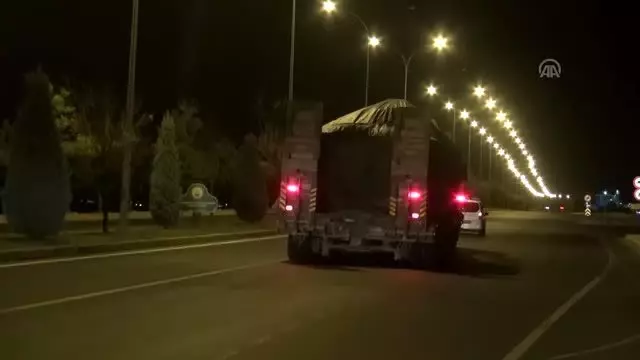 Suriye sınırına askeri sevkiyat