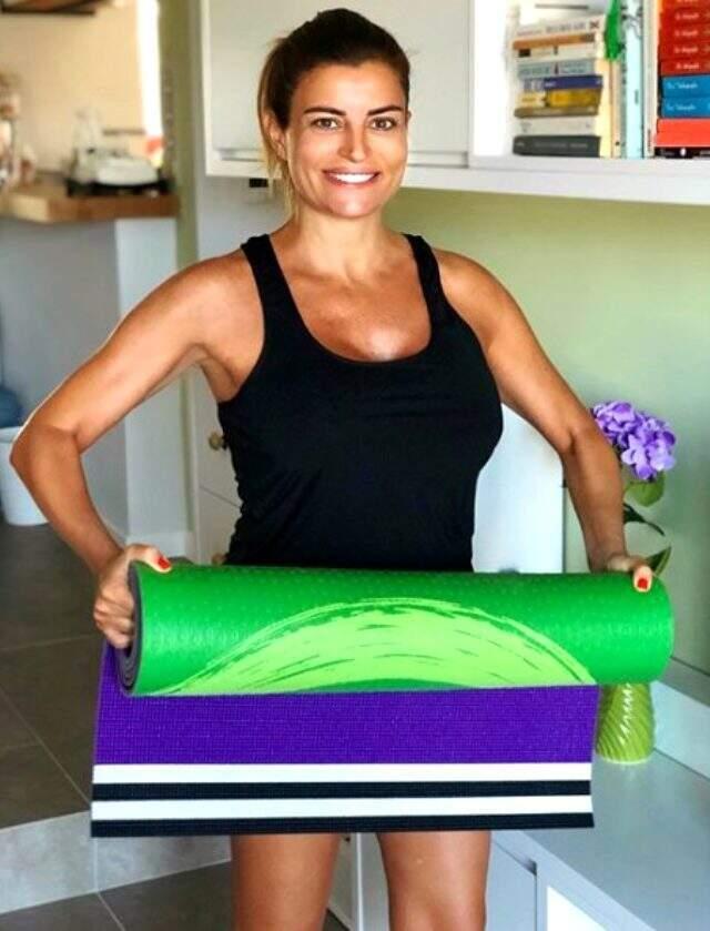 Tatilde rahatsızlanan sunucu Ece Vahapoğlu kimdir?