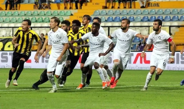 TFF 1. Lig: İstanbulspor: 2 - Altay: 2 TFF 1. Lig: İstanbulspor: 2 - Altay: 2