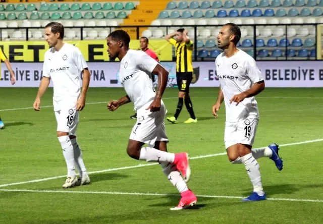 TFF 1. Lig: İstanbulspor: 2 - Altay: 2 TFF 1. Lig: İstanbulspor: 2 - Altay: 2