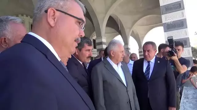 AK Parti İzmir Milletvekili Binali Yıldırım Açıklaması AK Parti İzmir Milletvekili Binali Yıldırım Açıklaması
