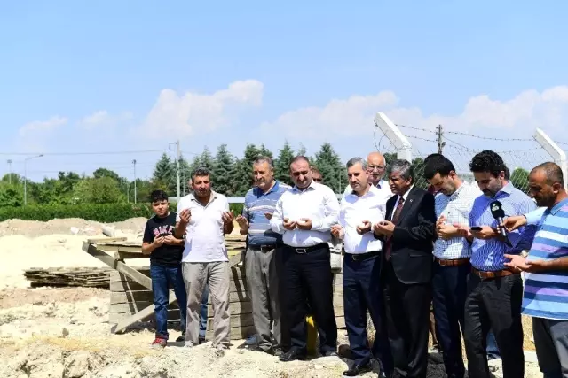 Başkan Çınar, cami temel atma törenine katıldı Başkan Çınar, cami temel atma törenine katıldı